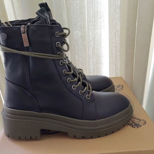 Refresh vegan leather ankle boots new, black, size 41