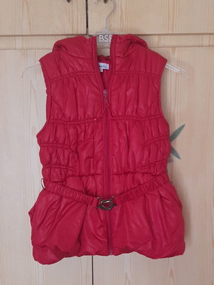 Marasil sleeveless red vest used, size 140 cm for 10 years old