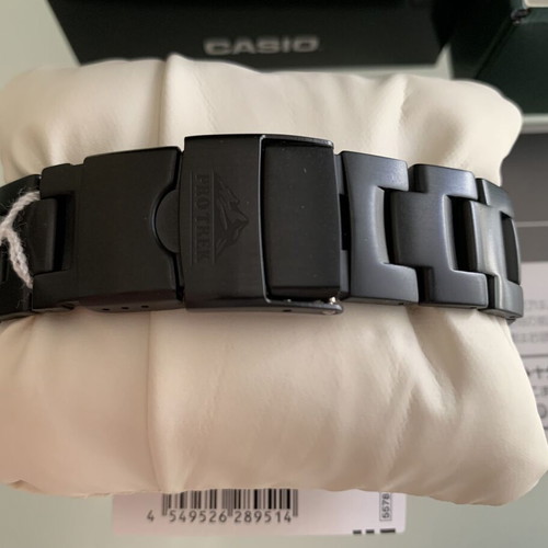 Casio Protrek PRW-60YT-1JF Limited Edition Watch like new