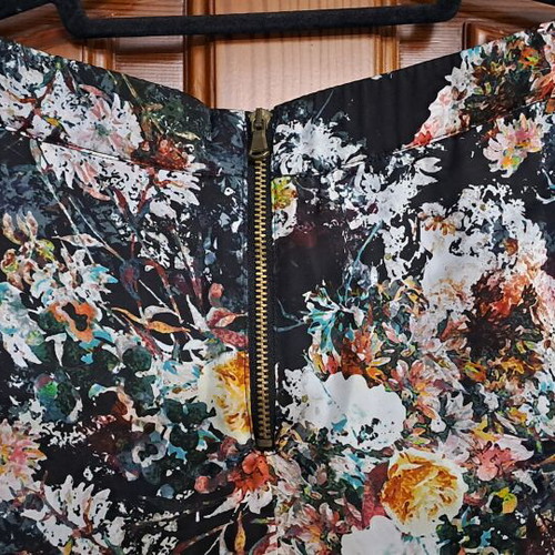 ZARA Trafaluc floral print jogger pants, size medium