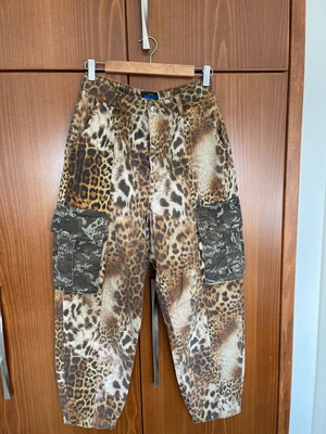 BSB Jamie Cargo Pants with Leopard Print like new