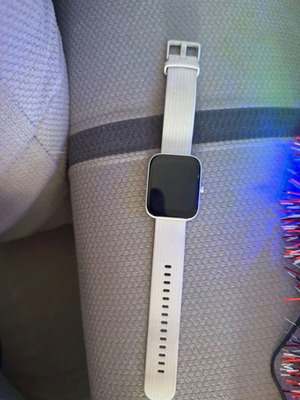 Smartwatch Amazfit σαν καινούργιο, 45 mm, με φορτιστή