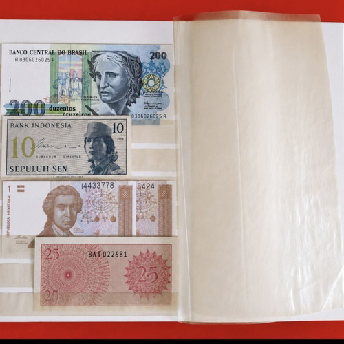 Multinational collection of 45 banknotes in A5 album