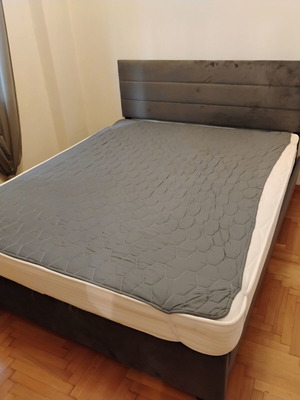 Κρεβάτι 90x200cm με 2 στρώματα σαν καινούργιο