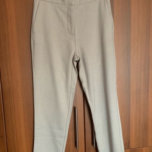 Zara beige pants used, size L 40 12 with elastic waist
