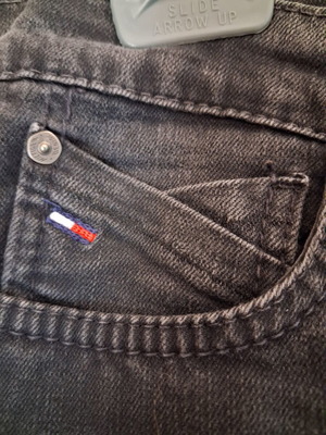 Tommy Hilfiger women's denim bermuda shorts Medium, like new, grey