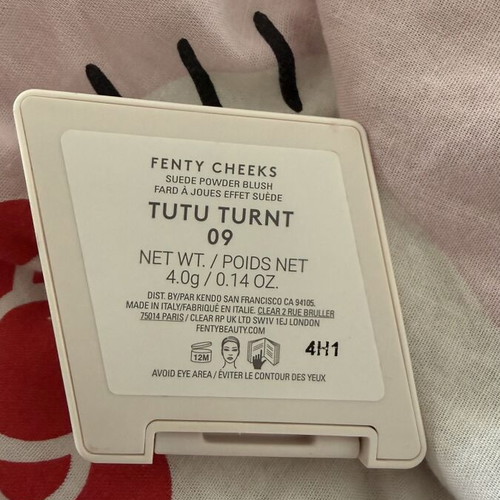 Fenty Beauty Fenty Cheeks Suede Powder Blush Tutu Turnt like new