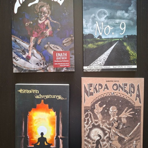 Pack of 4 books like new from personal collection