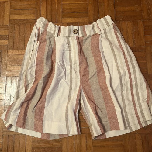 Gioya Co striped high-waisted shorts like new, multicolor