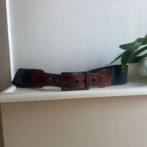 BsB belt with blue elastic and brown leather buckle