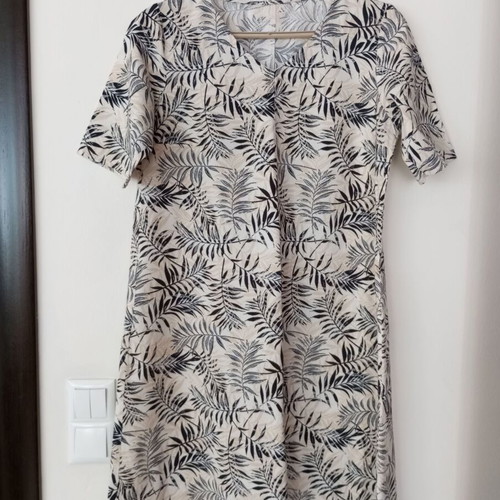 Dress with tropical print, size L, black and beige