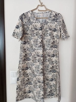 Dress with tropical print, size L, black and beige