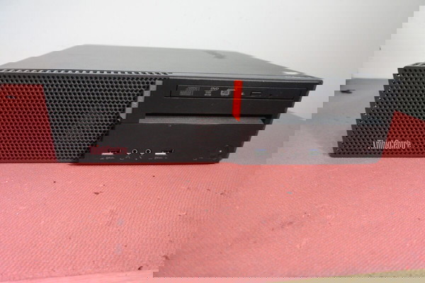 SFF Slim Офис Lenovo Thinkcentre М800 i3 6100/ 8GB RAM/ без SSD