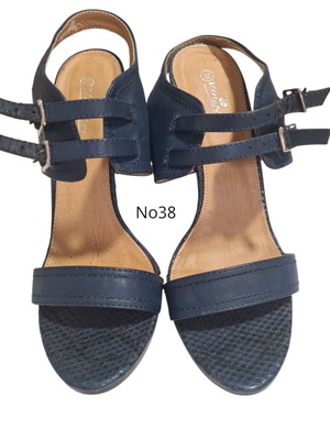 Summer sandal like new, size 38