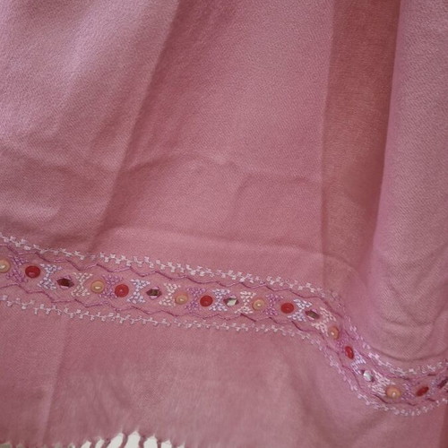 Pashmina pink with embroidered details and fringes like new