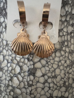 Earrings hoop style new, pink and gold tone