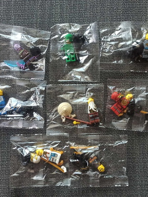 Ninjago World Minifigures και οι 8 Νίντζα καινούργια