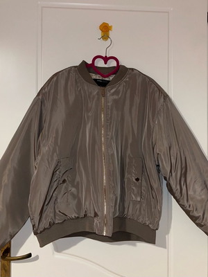 Sinsay bomber jacket like new, gray and beige, size XL