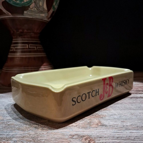 Collectible ceramic ashtray J&B Scotch Whisky Wade England new