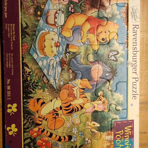 Winnie the Pooh puzzle used, 12-piece children's set