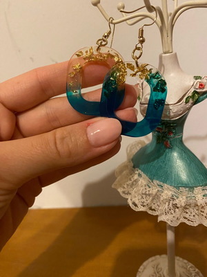 Plexiglass earrings new, turquoise and gold