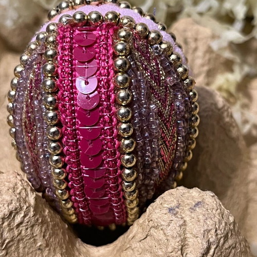 Easter egg used handmade with crochet and beads