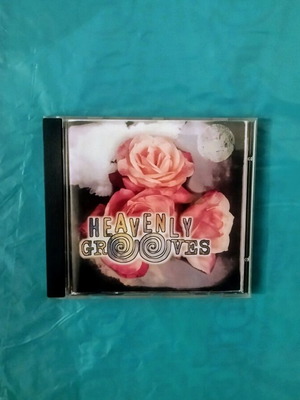 Heavenly Grooves CD collectible, like new, electronic trance