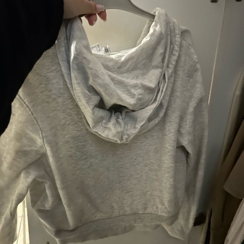 H&M women's sports jacket used, crop, size large