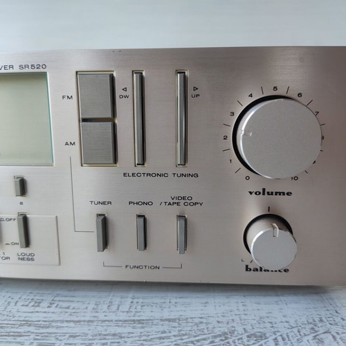 Marantz SR520 Computuner Stereo Receiver used, vintage champagne face