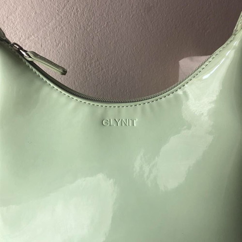 Glynit shoulder bag used, vinyl look, soft mint green