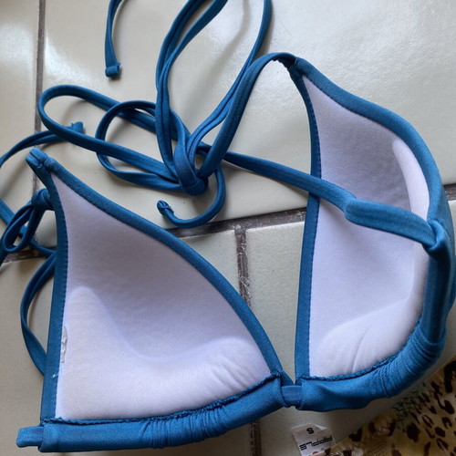 Apple swimsuit new, with cups, fits S/M