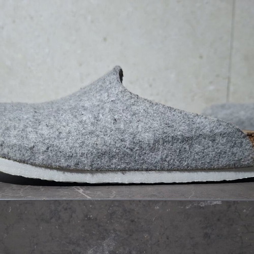 Birkenstock Amsterdam clogs, light gray wool felt, size 37