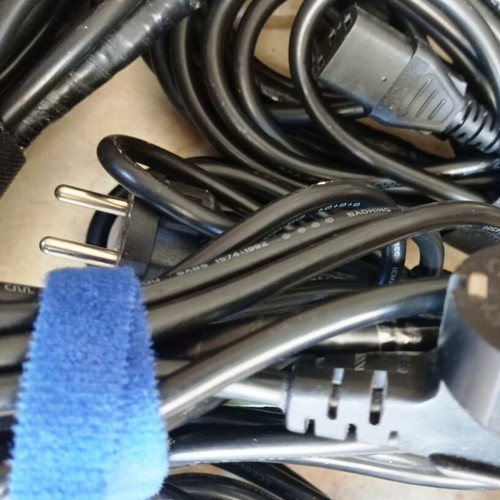 Set of 10 power cords 220V for PC, printers, projectors