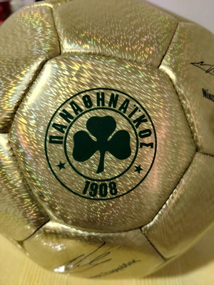 Panathinaikos collectible ball like new with signatures
