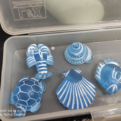 Small decorative stones like new, set of 5 pieces