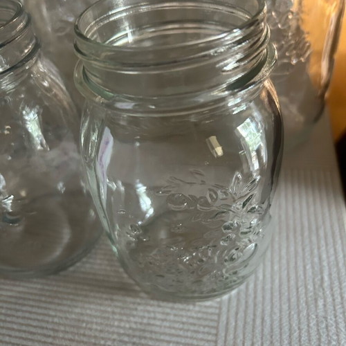 Glass food storage bottles like new, pack of 15