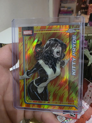 2026 Topps Chrome Marvel Kitty Pryde Human Torch Refractor κάρτα καινούργιο