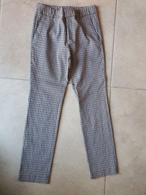 Stradivarius elastic pants with side pockets and belt loops, like new