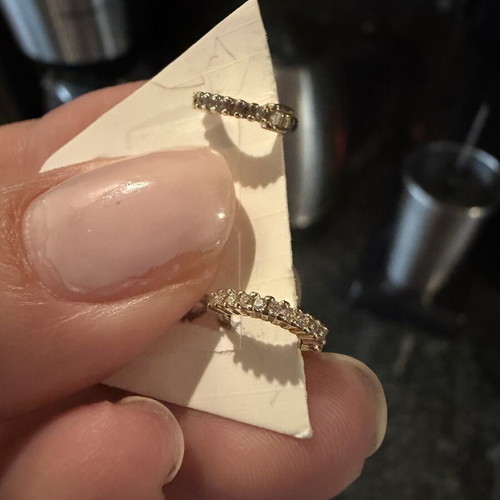 18K Gold Hoop Earrings, 2.5g, Like New