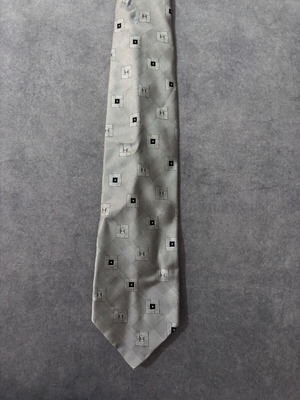 Silk tie like new