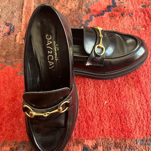 Sante leather loafers like new, size 39, black