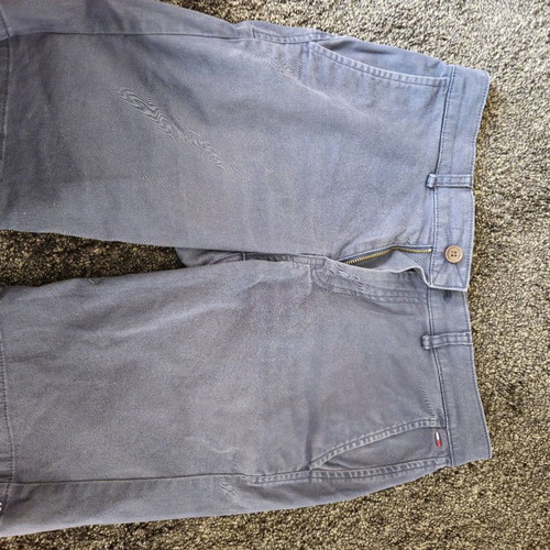 Tommy Hilfiger bermuda shorts used, no 30, very good condition