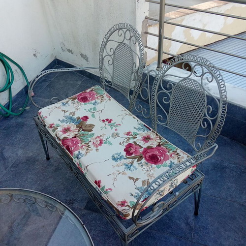 Fer Forge garden sofa set like new with chairs, tables, and two-seater couch