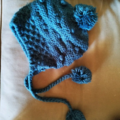 Pull&Bear knit cap used with pom-poms blue and green