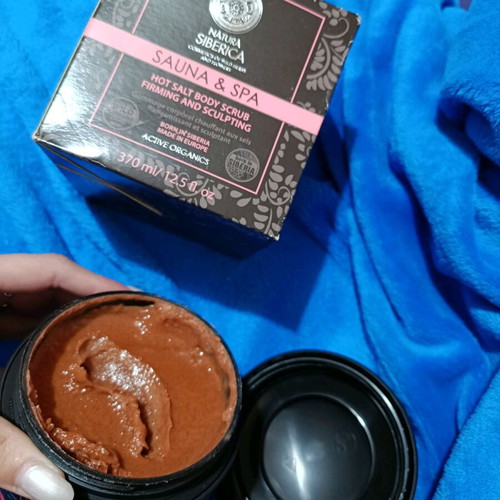Natura Siberica hot salt body scrub new against cellulite