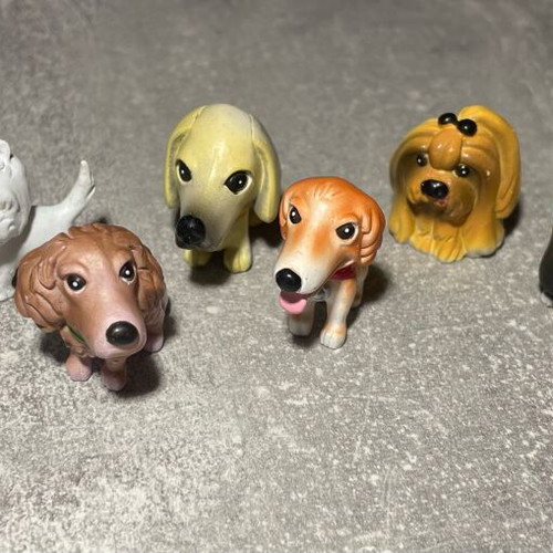 Dogz dog miniatures like new, pack