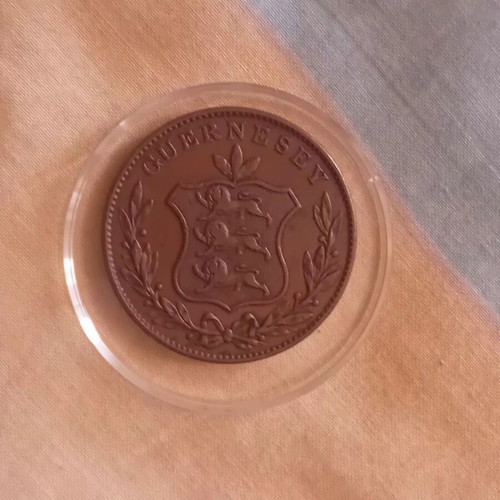 8 Doubles coin from Guernsey 1834 used, copper