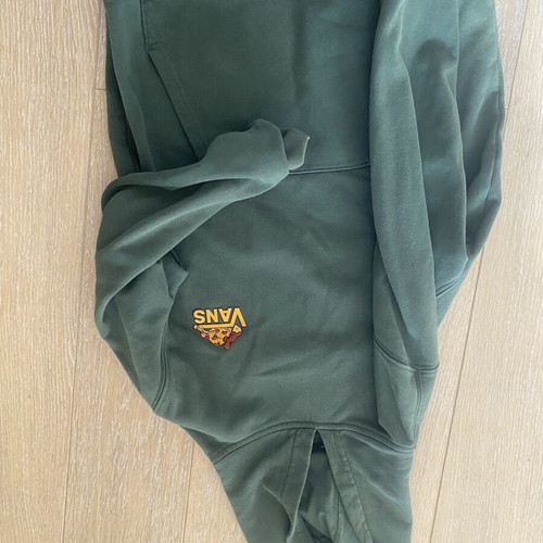 Vans Hoodie green, like new, You Wanna Pizza This? design