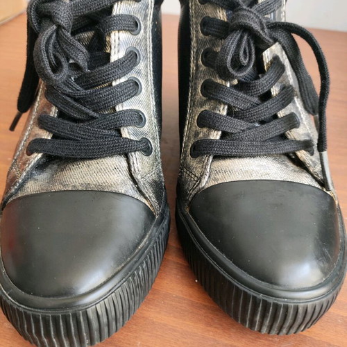 Calvin Klein Jeans sneakers used platform bronze with black velvet, size 37