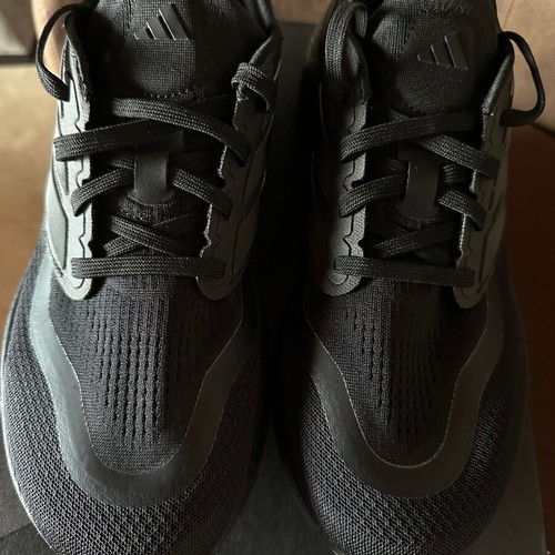Adidas Pureboost 5 running shoes size 44, like new